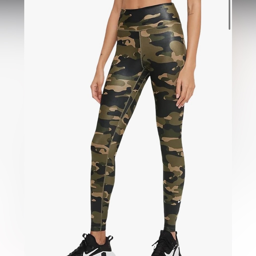 Nike Camo Print Dri Fit Leggings
